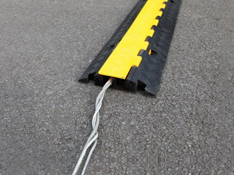 2Ch Cable Ramp 700mm equipment hire